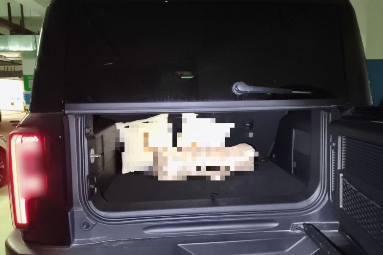 Used BAIC Off-Road BJ40 Electric Drive 2025 Advanced Edition Trunk