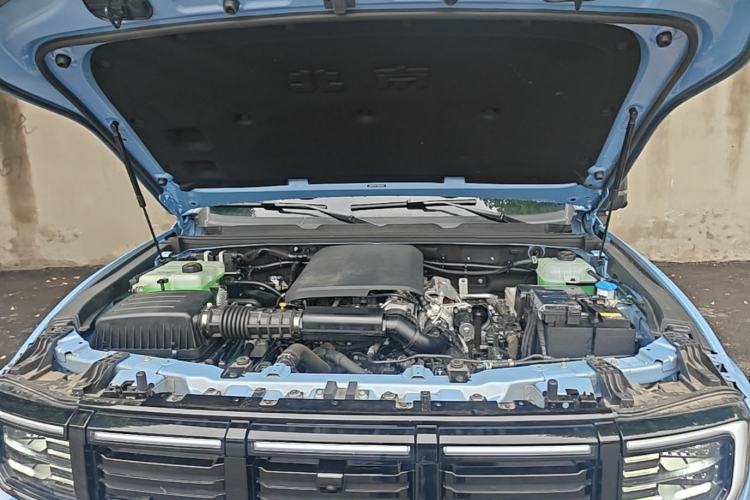 Used BAIC Off-Road BJ40 Electric Drive 2025 Standard Edition Engine Bay