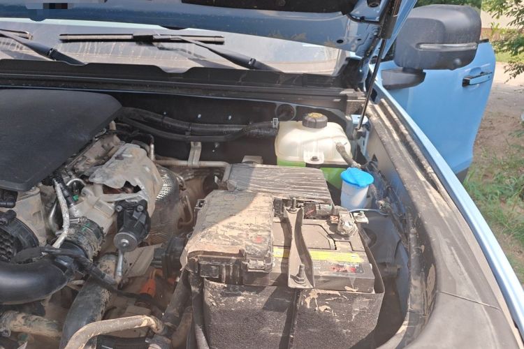 Used BAIC Off-Road BJ40 Electric Drive 2025 Advanced Edition Engine Bay Left