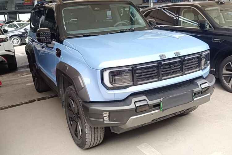 Used BAIC Off-Road BJ40 Electric Drive 2025 Advanced Edition Front Right 45 Deg