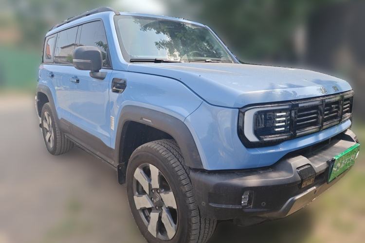 Used BAIC Off-Road BJ40 Electric Drive 2025 Advanced Edition Front Right 45 Deg