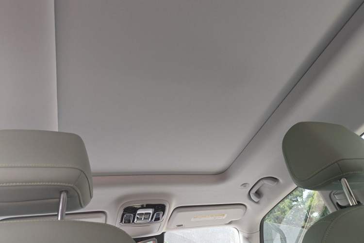Used BAIC Off-Road BJ40 Electric Drive 2025 Advanced Edition Headliner