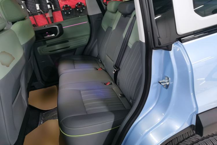 Used BAIC Off-Road BJ40 Electric Drive 2025 Advanced Edition Interior 4