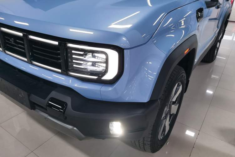Used BAIC Off-Road BJ40 Electric Drive 2025 Advanced Edition Left Front Headlight