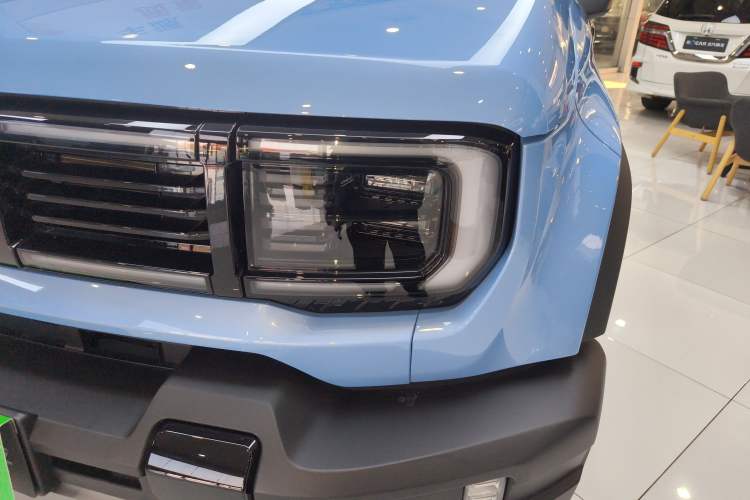 Used BAIC Off-Road BJ40 Electric Drive 2025 Advanced Edition Left Front Headlight