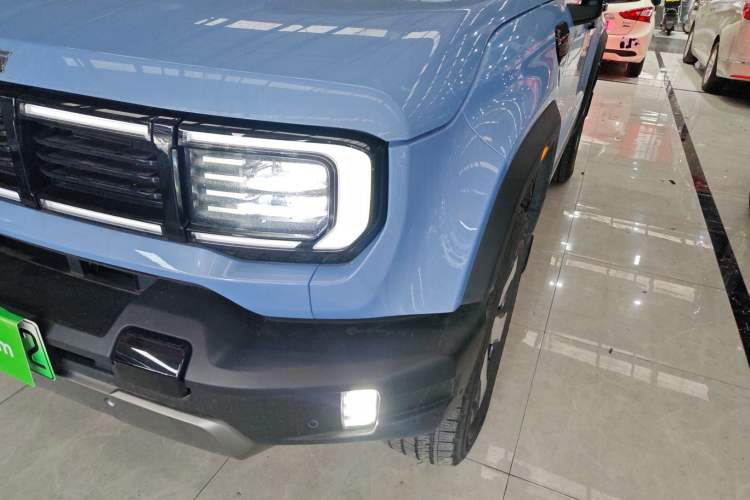 Used BAIC Off-Road BJ40 Electric Drive 2025 Advanced Edition Left Front Headlight