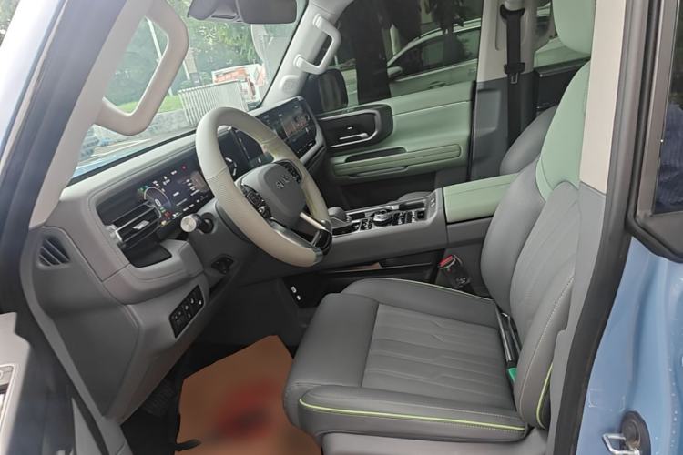 Used BAIC Off-Road BJ40 Electric Drive 2025 Standard Edition Left Front Seat