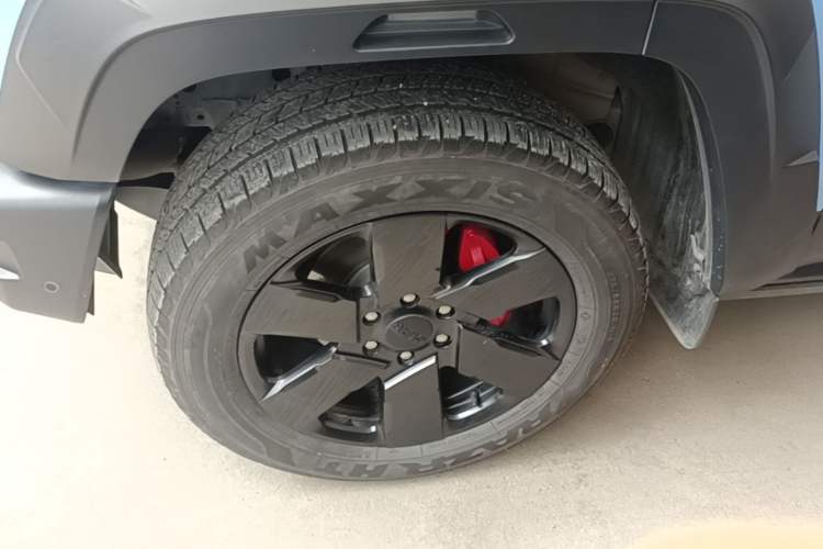 Used BAIC Off-Road BJ40 Electric Drive 2025 Advanced Edition Left Front Wheel Hub