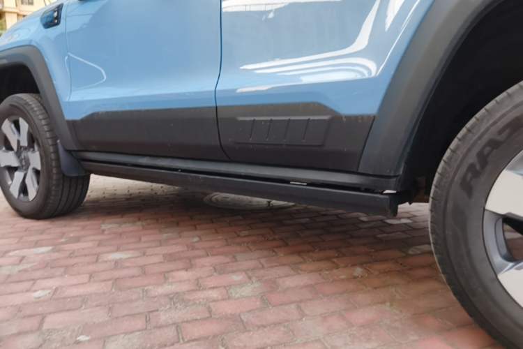 Used BAIC Off-Road BJ40 Electric Drive 2025 Standard Edition Left Side Sill