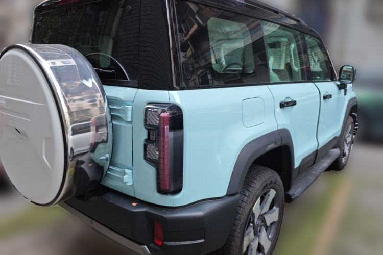 Used BAIC Off-Road BJ40 Electric Drive 2025 Standard Edition Rear Right 45 Deg