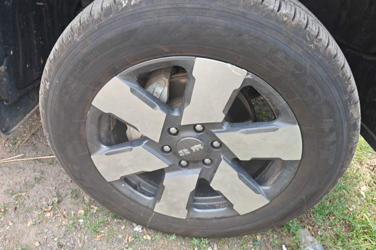 Used BAIC Off-Road BJ40 Electric Drive 2025 Advanced Edition Right Front Wheel Hub