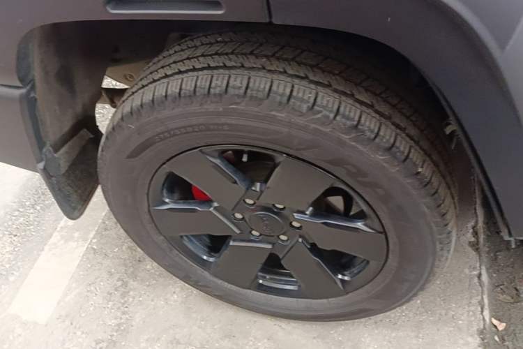Used BAIC Off-Road BJ40 Electric Drive 2025 Advanced Edition Right Rear Wheel Hub