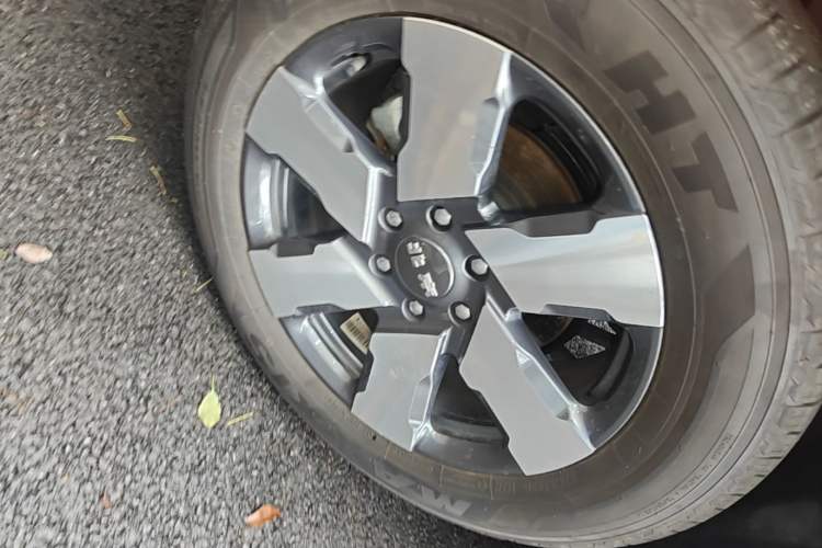 Used BAIC Off-Road BJ40 Electric Drive 2025 Standard Edition Right Rear Wheel Hub