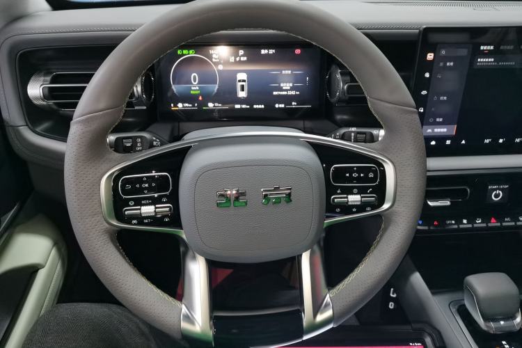 Used BAIC Off-Road BJ40 Electric Drive 2025 Advanced Edition Steering Wheel