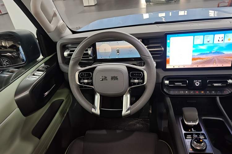 Used BAIC Off-Road BJ40 Electric Drive 2025 Advanced Edition Steering Wheel