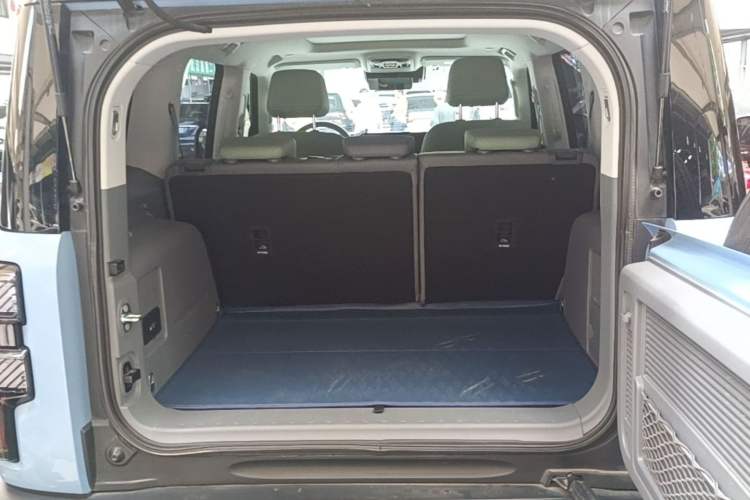 Used BAIC Off-Road BJ40 Electric Drive 2025 Advanced Edition Trunk