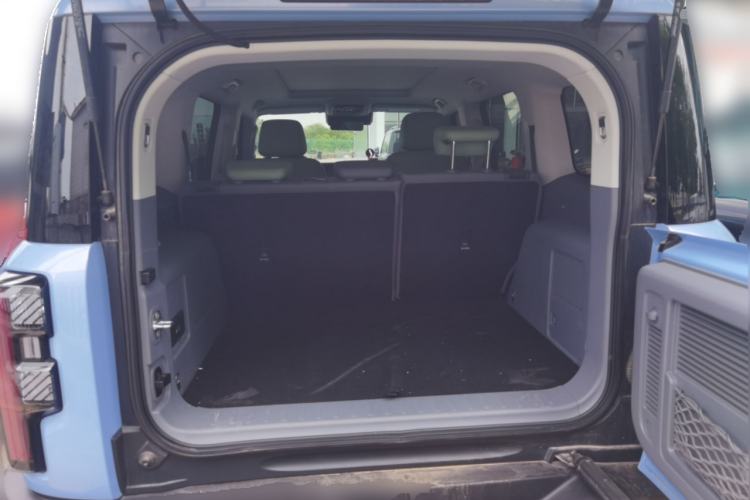Used BAIC Off-Road BJ40 Electric Drive 2025 Advanced Edition Trunk