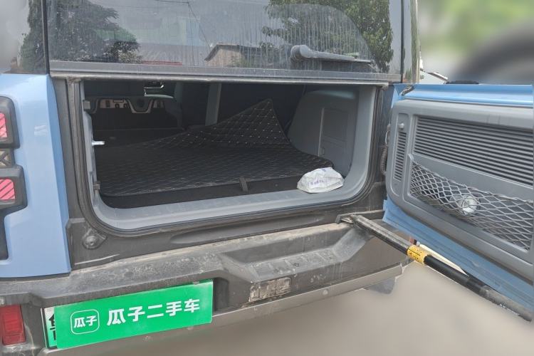 Used BAIC Off-Road BJ40 Electric Drive 2025 Advanced Edition Trunk