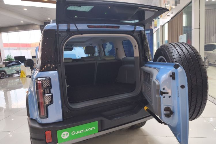 Used BAIC Off-Road BJ40 Electric Drive 2025 Advanced Edition Trunk