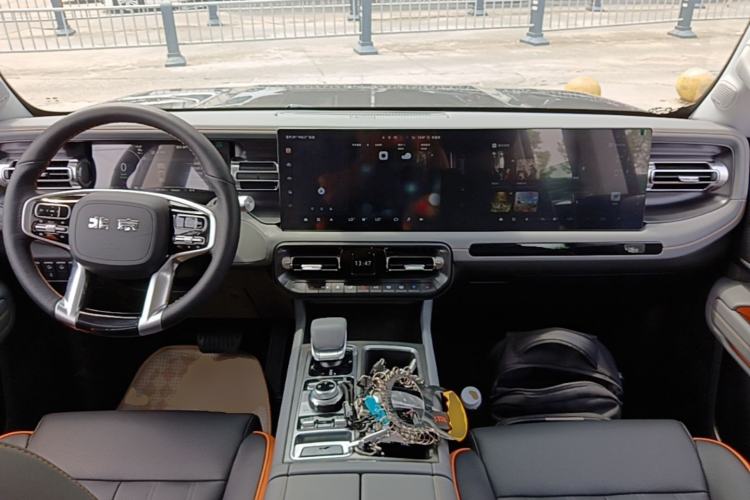 Used BAIC Off-Road BJ40 Electric Drive 2025 Standard Edition Center Console