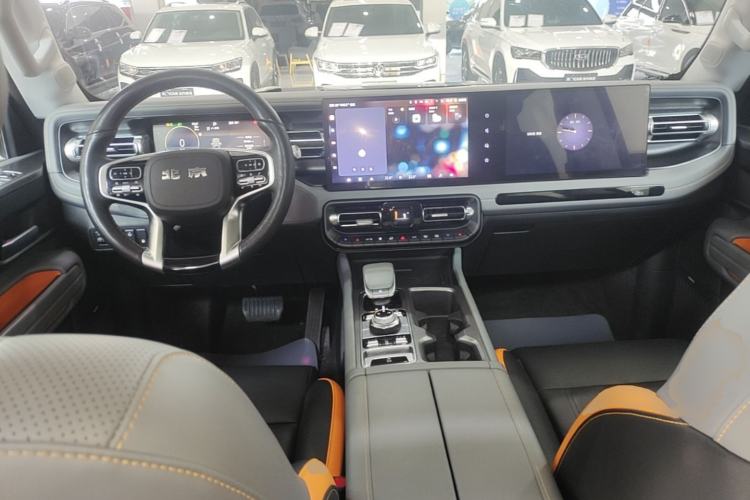 Used BAIC Off-Road BJ40 Electric Drive 2025 Advanced Edition Center Console
