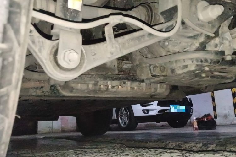 Used BAIC Off-Road BJ40 Electric Drive 2025 Standard Edition Chassis Rear Left