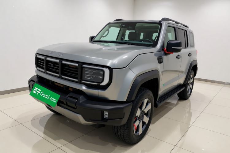BAIC Off-Road BJ40 Electric Drive 2025 Standard Edition d’occasion Guazi used car, China used car export, Used car for sale, Used  cars, Cheapest cars for sale
