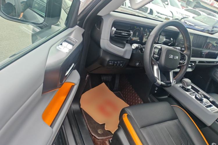 Used BAIC Off-Road BJ40 Electric Drive 2025 Advanced Edition Driver Seat