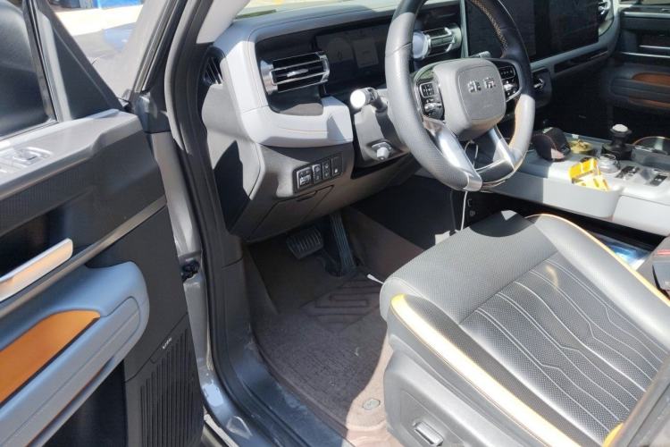 Used BAIC Off-Road BJ40 Electric Drive 2025 Advanced Edition Driver Seat