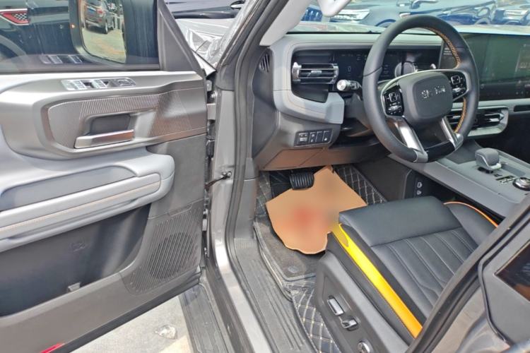 Used BAIC Off-Road BJ40 Electric Drive 2025 Standard Version I Driver Seat