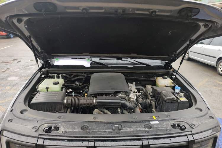 Used BAIC Off-Road BJ40 Electric Drive 2025 Advanced Edition Engine Bay