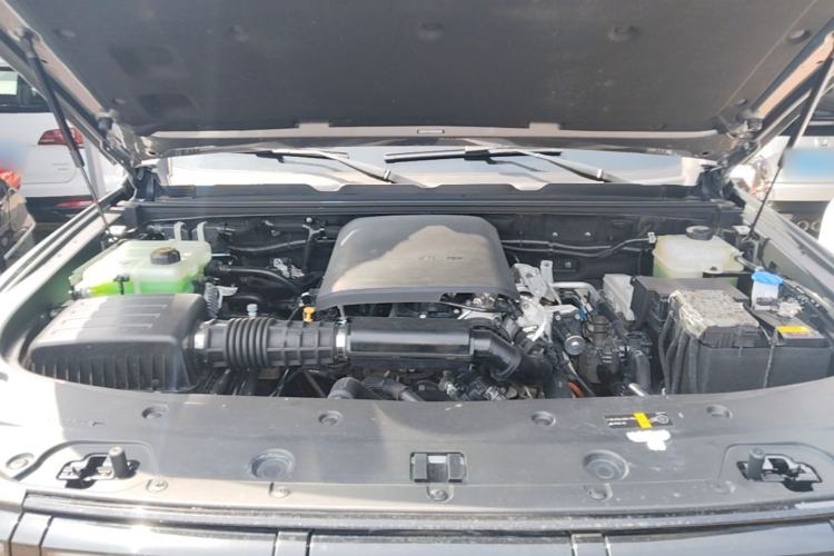 Used BAIC Off-Road BJ40 Electric Drive 2025 Advanced Edition Engine Bay