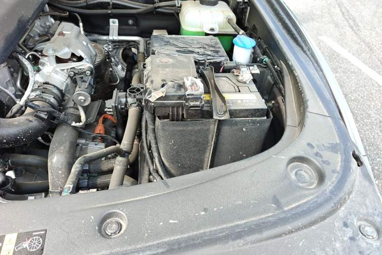 Used BAIC Off-Road BJ40 Electric Drive 2025 Advanced Edition Engine Bay Left