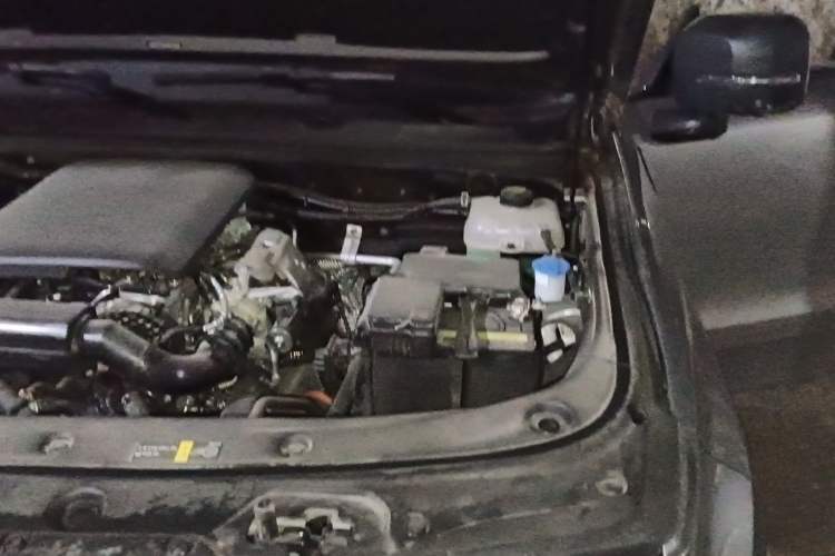 Used BAIC Off-Road BJ40 Electric Drive 2025 Standard Edition Engine Bay Left