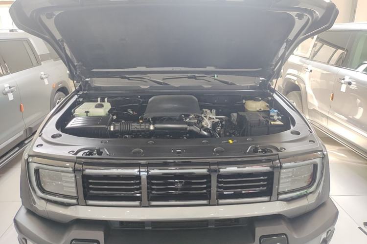Used BAIC Off-Road BJ40 Electric Drive 2025 Advanced Edition Engine Bay