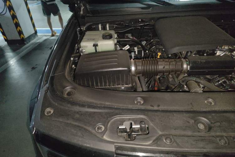 Used BAIC Off-Road BJ40 Electric Drive 2025 Standard Edition Engine Bay Right