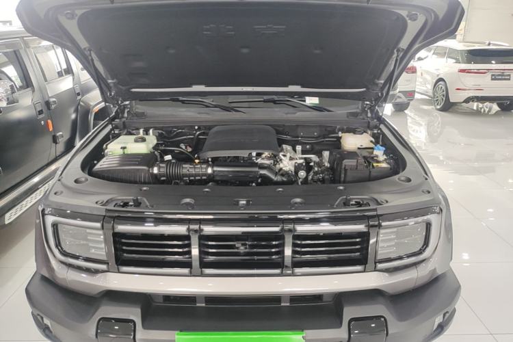Used BAIC Off-Road BJ40 Electric Drive 2025 Advanced Edition Engine Bay