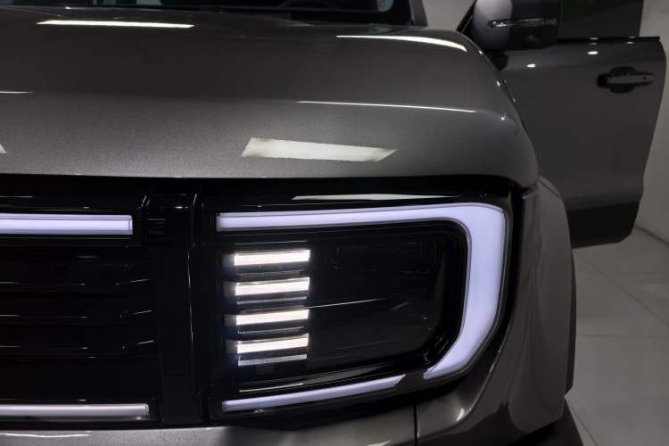 Used BAIC Off-Road BJ40 Electric Drive 2025 Advanced Edition Exterior 11