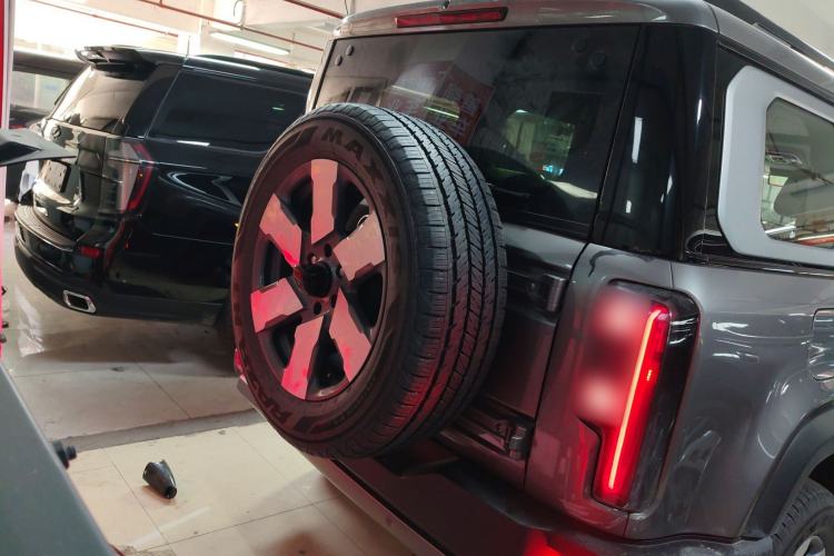 Used BAIC Off-Road BJ40 Electric Drive 2025 Advanced Edition Exterior 4