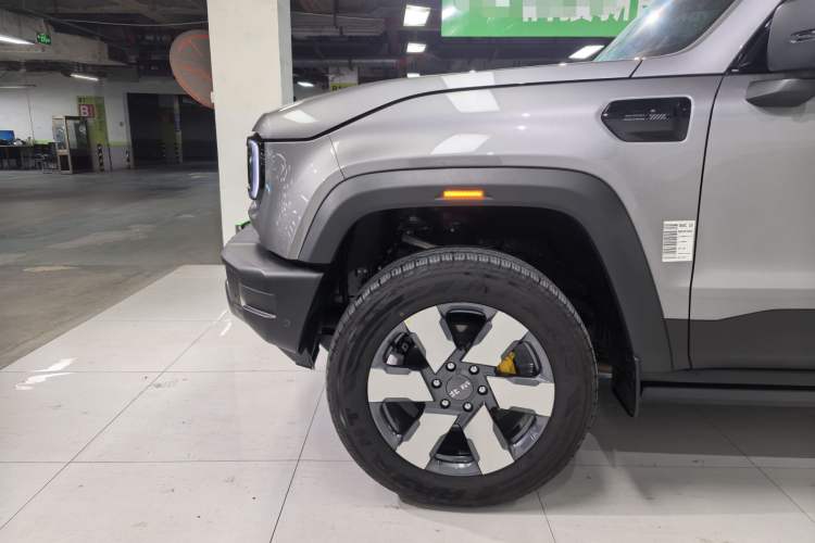 Used BAIC Off-Road BJ40 Electric Drive 2025 Advanced Edition Exterior 5