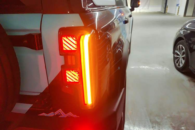 Used BAIC Off-Road BJ40 Electric Drive 2025 Advanced Edition Exterior 6