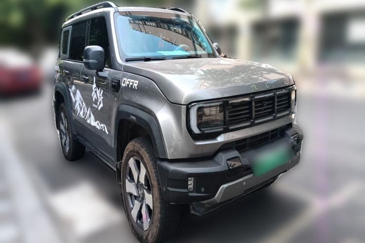 Used BAIC Off-Road BJ40 Electric Drive 2025 Advanced Edition Front Right 45 Deg