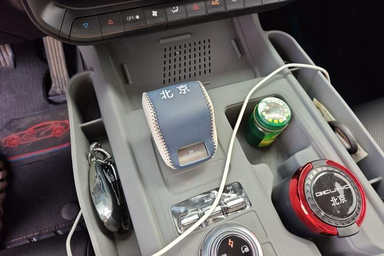 Used BAIC Off-Road BJ40 Electric Drive 2025 Advanced Edition Gear Lever