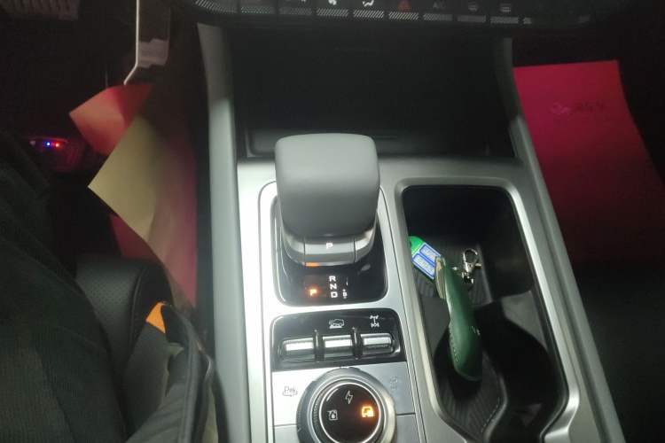 Used BAIC Off-Road BJ40 Electric Drive 2025 Advanced Edition Gear Lever