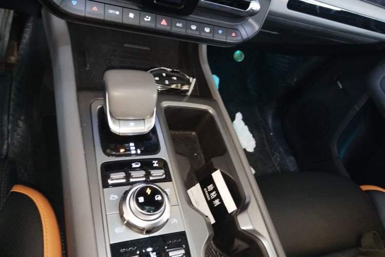 Used BAIC Off-Road BJ40 Electric Drive 2025 Advanced Edition Gear Lever