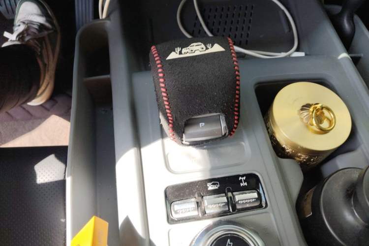 Used BAIC Off-Road BJ40 Electric Drive 2025 Advanced Edition Gear Lever