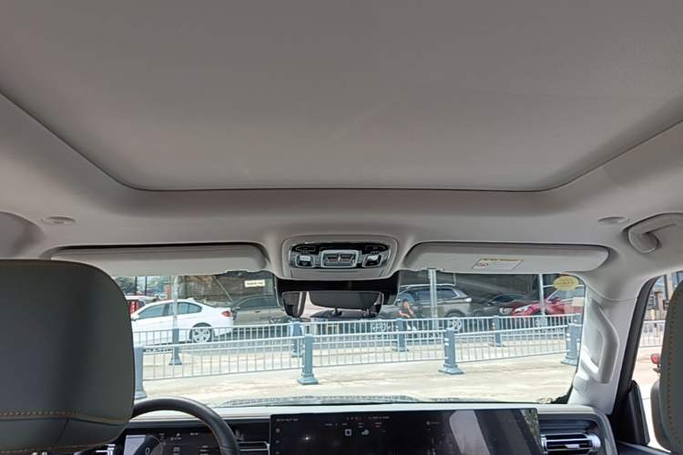 Used BAIC Off-Road BJ40 Electric Drive 2025 Standard Edition Headliner