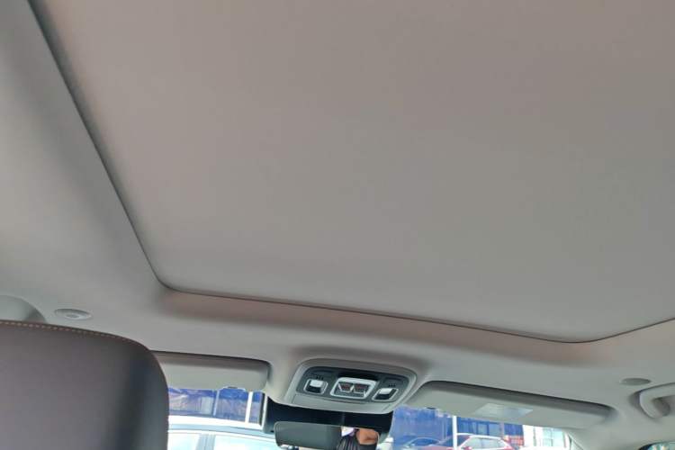 Used BAIC Off-Road BJ40 Electric Drive 2025 Standard Version I Headliner