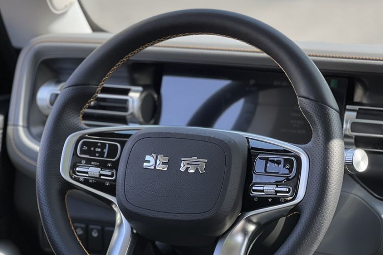 Used BAIC Off-Road BJ40 Electric Drive 2025 Standard Edition Interior 2