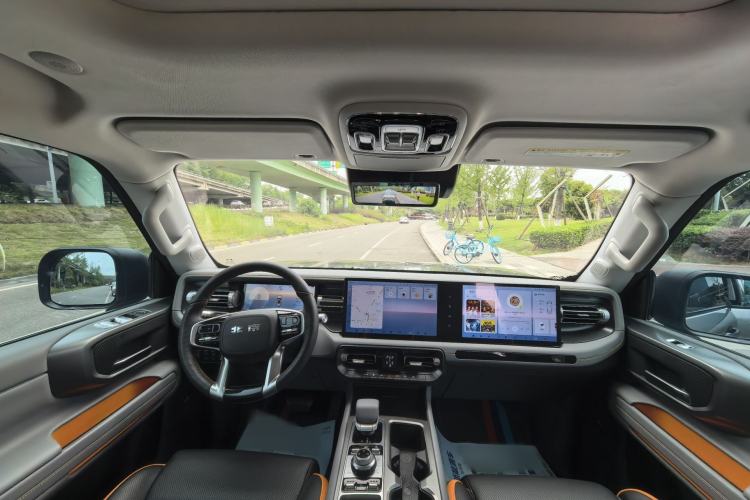 Used BAIC Off-Road BJ40 Electric Drive 2025 Advanced Edition Interior 2